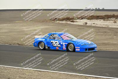 media/Jan-26-2025-CalClub SCCA (Sun) [[cfcea7df88]]/Group 5/Race/